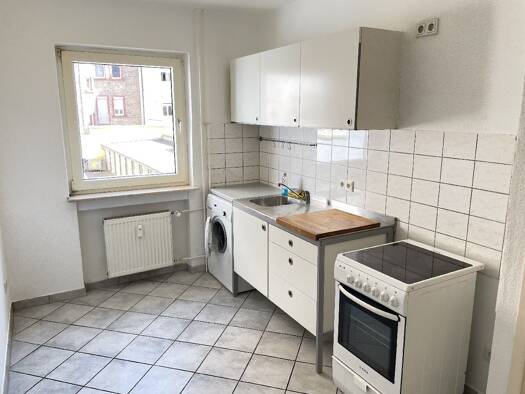 Studio zur Miete 370 € 1 Zimmer 33 m² 1. Geschoss frei ab 01.09.2026 Neckarstadt Mannheim 68169
