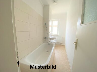 Wohnung zur Miete 281,20 € 2 Zimmer 48,5 m² 2. Geschoss A.-Scharrer-Str. 3 Senftenberg Senftenberg 01968