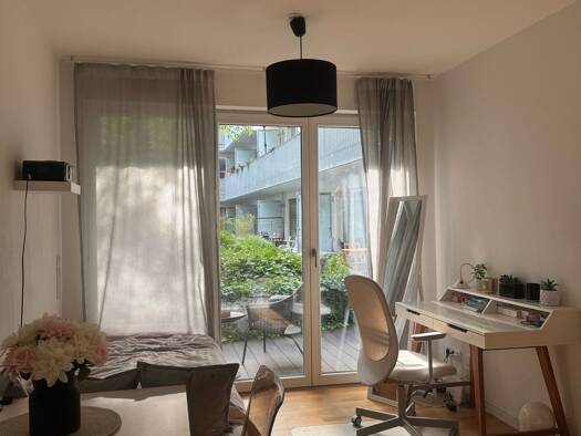 Terrassenwohnung zur Miete 630 € 1 Zimmer 19 m² Geschoss 1/5 frei ab 15.08.2026 Innenstadt Regensburg 93047