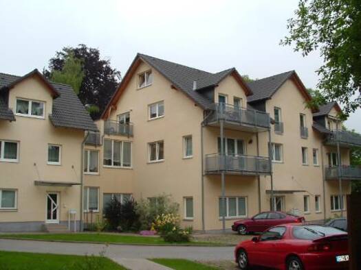 Wohnung zur Miete 550 € 2 Zimmer 73,6 m² 2 Geschosse frei ab sofort Friedrichstraße 17 Gotha 99867