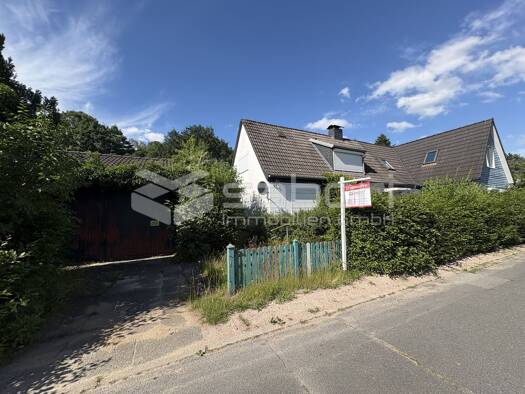 Doppelhaushälfte zum Kauf 199.999 € 6 Zimmer 118 m² 1.064 m² Grundstück Langenhorn Nord 22417