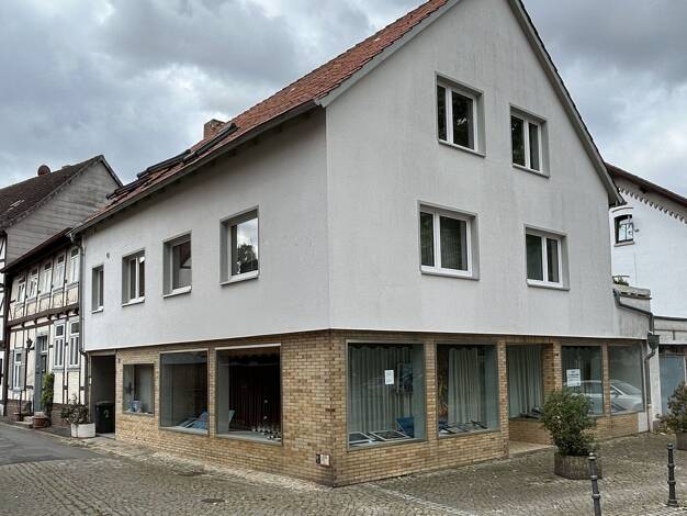 Mehrfamilienhaus zum Kauf provisionsfrei 269.000 € 7 Zimmer 150 m² 143 m² Grundstück Hornburg Schladen-Werla 38315