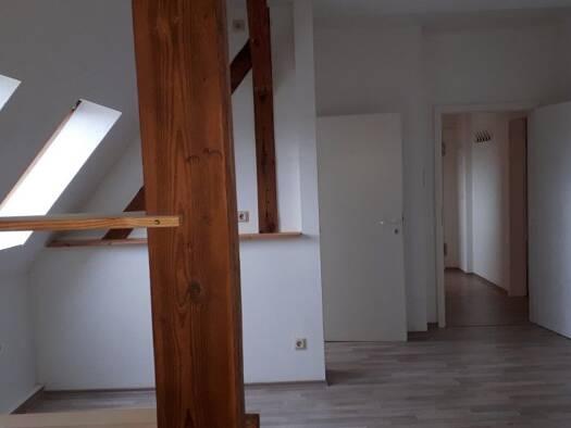 Wohnung zur Miete 325 € 1 Zimmer 25 m² 4. Geschoss frei ab 15.09.2026 Altstadt Erfurt 99084