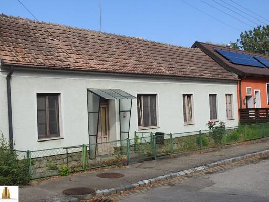 Einfamilienhaus zum Kauf 95.000 € 4,5 Zimmer Seefeld-Kadolz 2062