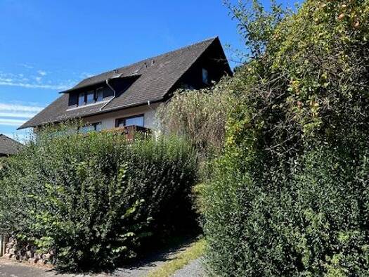 Haus zum Kauf 246.000 € 13 Zimmer 1.665 m² Grundstück Bollensen Uslar 37170