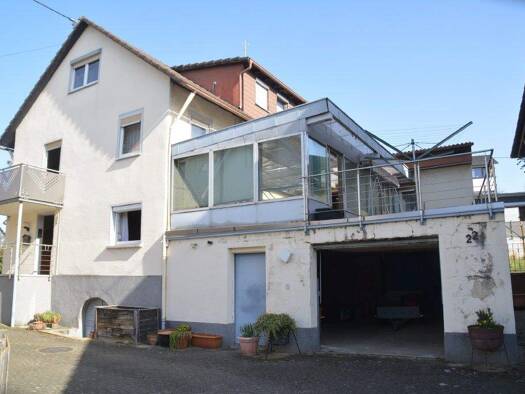 Einfamilienhaus zum Kauf 239.000 € 8,5 Zimmer 198,6 m² 242 m² Grundstück Oberschopfheim Friesenheim 77948