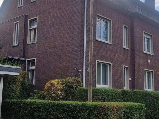 Wohnung zur Miete 790 € 2 Zimmer 85 m² 2. Geschoss frei ab 01.03.2026 Breite Straße 68 Bonnenbroich Mönchengladbach 41236