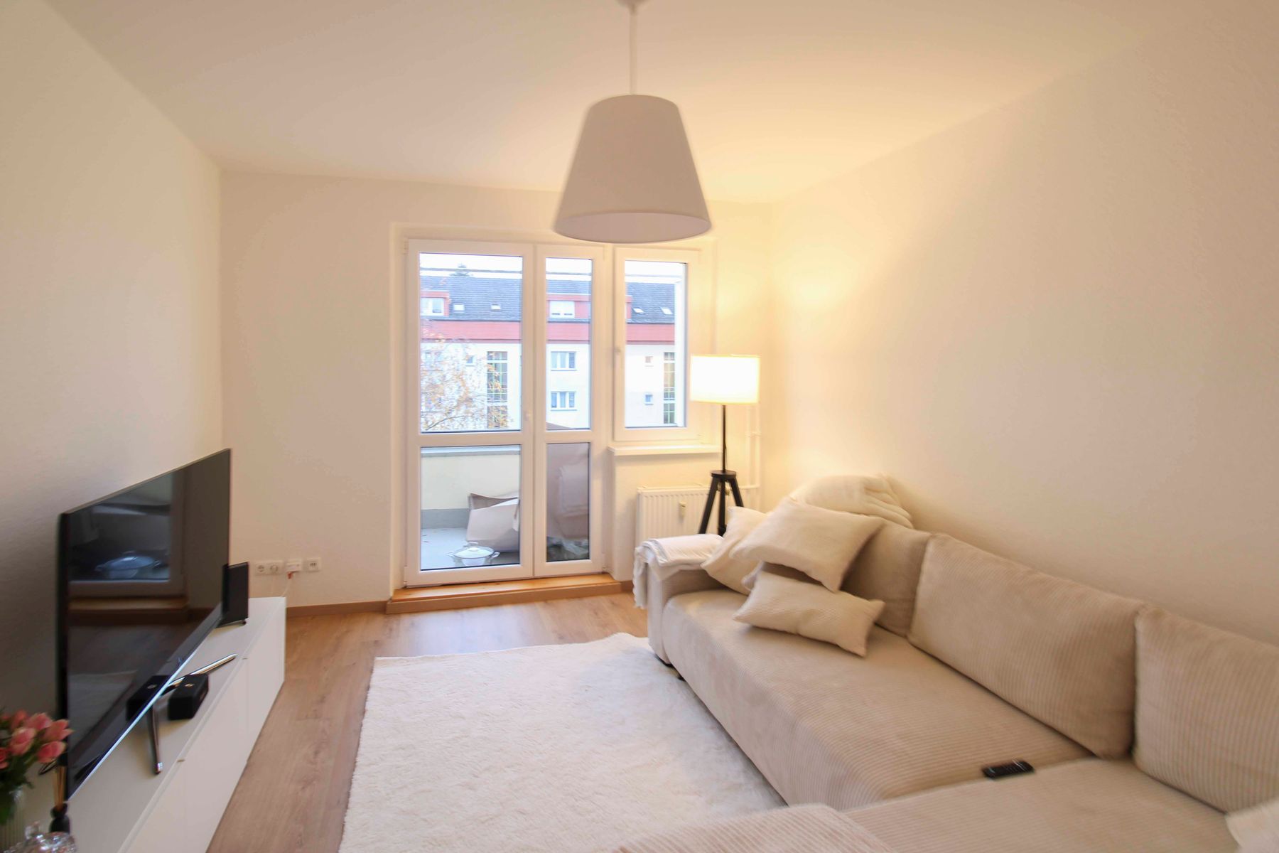 Wohnung zum Kauf 199.900 € 2 Zimmer 47 m²<br/>Wohnfläche 2.<br/>Geschoss 31.05.2025<br/>Verfügbarkeit Lienemannstraße 5 Reinickendorf Berlin 13403