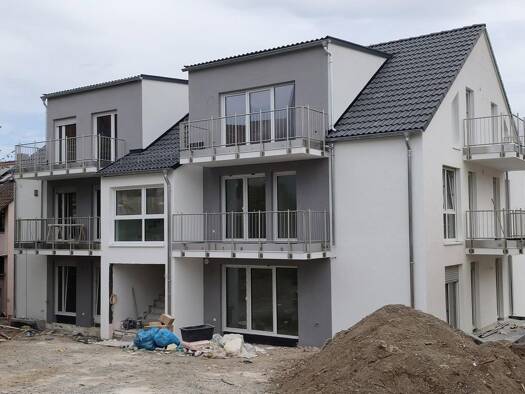 Wohnung zum Kauf - Erstbezug provisionsfrei 359.000 € 3 Zimmer 73,3 m² 1. Geschoss frei ab sofort Brunnengasse 6 Großingersheim Ingersheim 74379