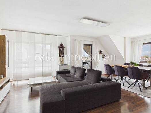 Wohnung zum Kauf 289.000 € 4 Zimmer 98,1 m² 3. Geschoss frei ab 01.07.2026 Brühl 68782