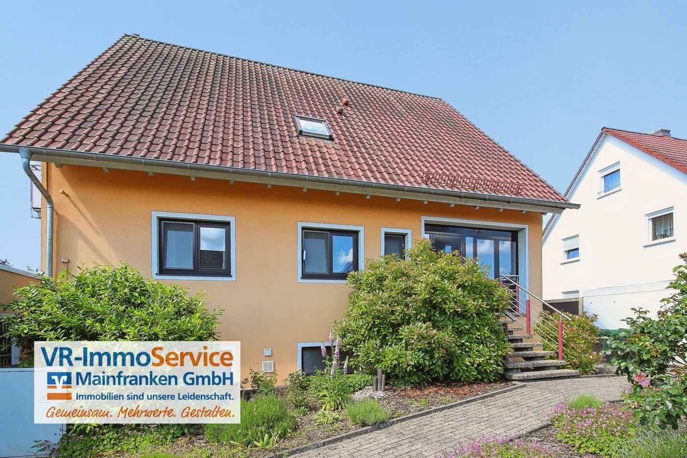 Einfamilienhaus zum Kauf 449.000 € 6 Zimmer 191 m²<br/>Wohnfläche 691 m²<br/>Grundstück Hörblach Schwarzach am Main / Hörblach 97359