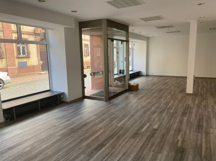 Laden zur Miete 980 € 117 m²<br/>Verkaufsfläche Hauptstraße 26 Miltenberg Miltenberg 63897