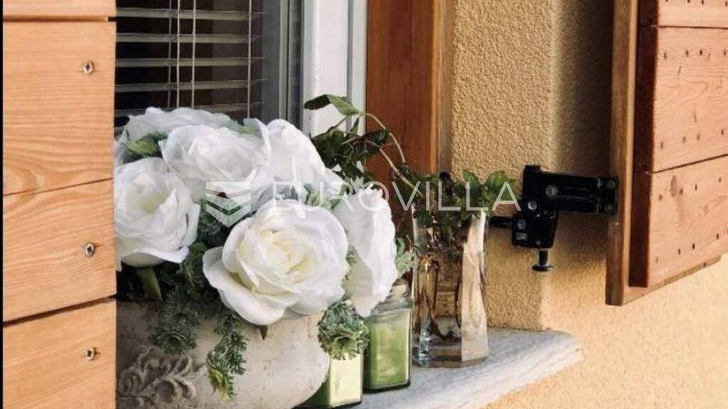 Haus zum Kauf 6 Zimmer 290 m² Pag Pag