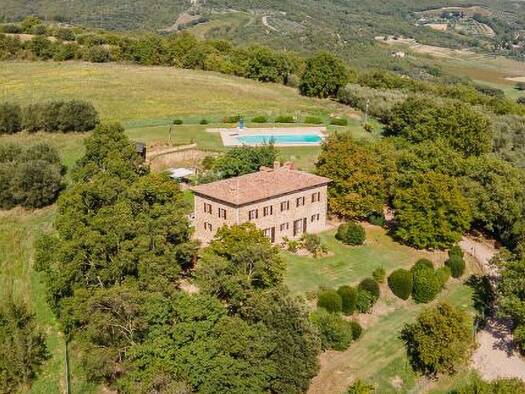 Haus zum Kauf 890.000 € 380 m² Corciano 06073
