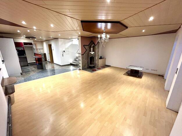 Doppelhaushälfte zum Kauf 440.000 € 7 Zimmer 153 m² 320 m² Grundstück Dinkelsbühl 91550