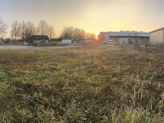 Gewerbegrundstück zur Miete provisionsfrei 2.000 m² Grundstück Wörth Wörth an der Isar 84109