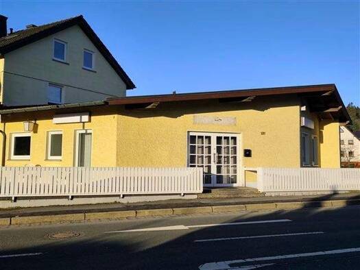 Bürofläche zur Miete 680 € 2 Zimmer 90 m² Bürofläche Helmbrechts 95233