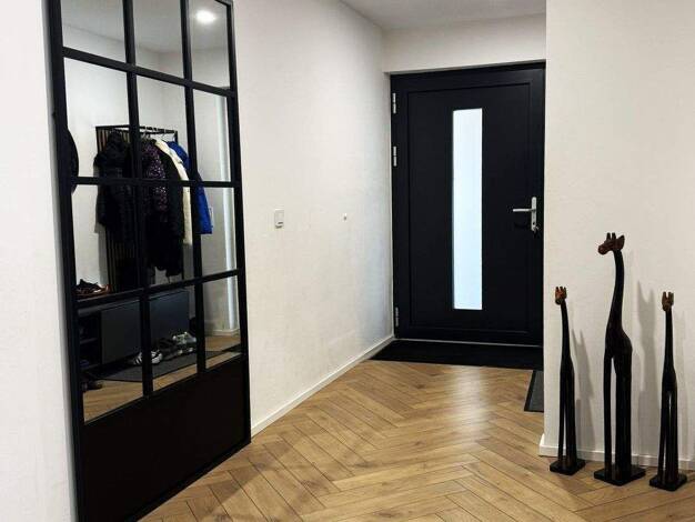 Doppelhaushälfte zum Kauf 620.000 € 5,5 Zimmer 150 m² 513 m² Grundstück Tuttlingen Tuttlingen 78532