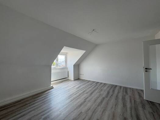 Wohnung zur Miete 470 € 2 Zimmer 60,1 m² 4. Geschoss frei ab sofort Geestemünde Geestemünde 27570