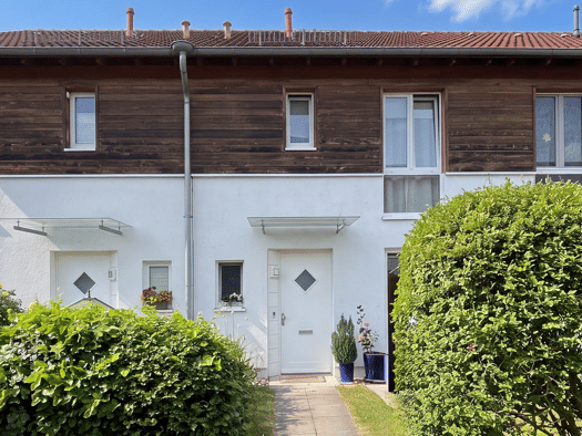 Reihenmittelhaus zum Kauf 418.000 € 5 Zimmer 112,4 m² 150 m² Grundstück Müngersdorfer Straße 39 D Altglienicke Treptow-Köpenick 12524