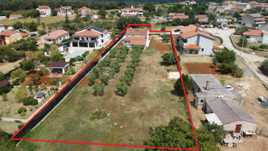 Einfamilienhaus zum Kauf 510.000 € 7 Zimmer 220 m² 3.300 m² Grundstück Porec