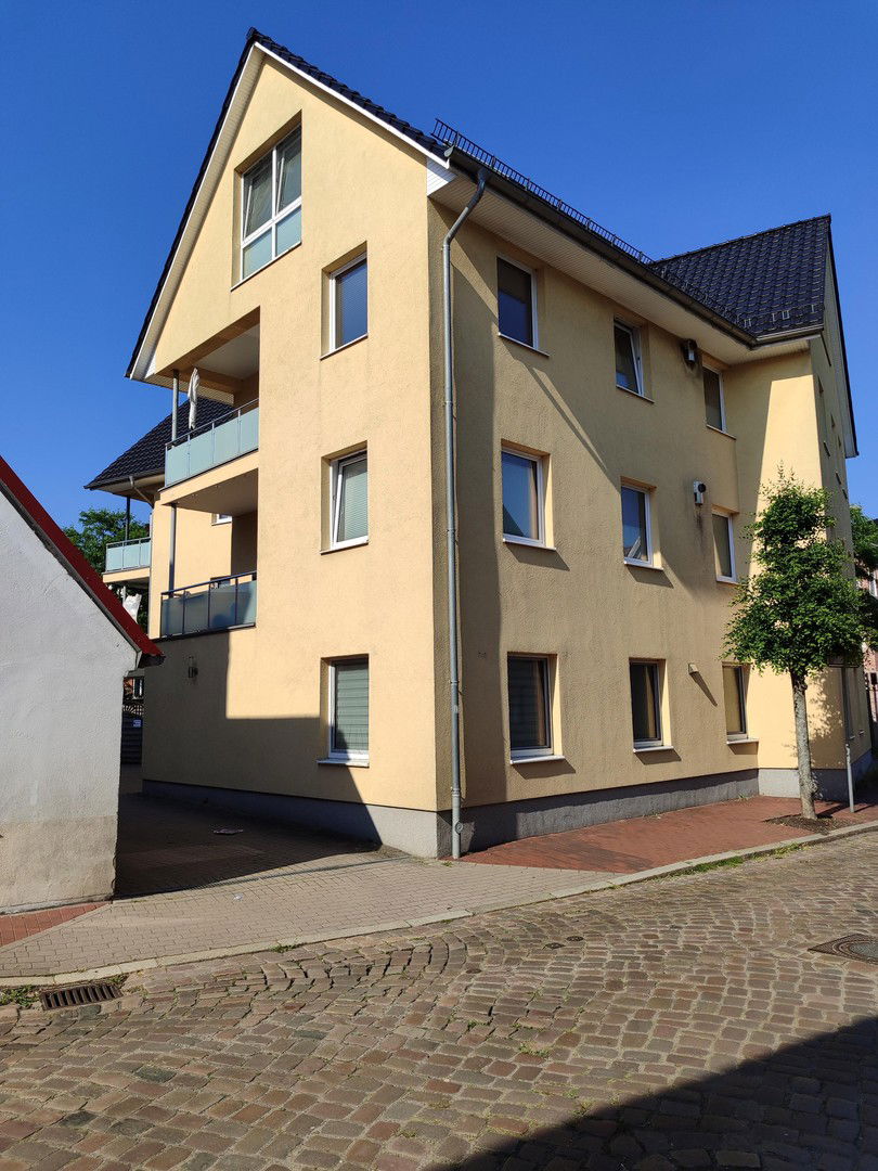 Wohnung zum Kauf provisionsfrei 255.000 € 3 Zimmer 85,6 m²<br/>Wohnfläche 2.<br/>Geschoss Wahlbezirk 03 Elmshorn 25335