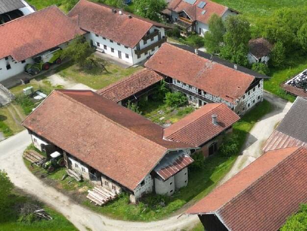 Land-/Forstwirtschaft zum Kauf 1.250.000 € 205 m² 6.530 m² Grundstück Schabing Engelsberg 84549