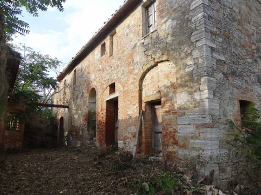 Bauernhaus zum Kauf 700.000 € 780 m² 10.000 m² Grundstück Bucine