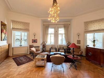 Möblierte 4-Zimmer-Wohnung, 153 m², Innere Stadt, Innere Stadt