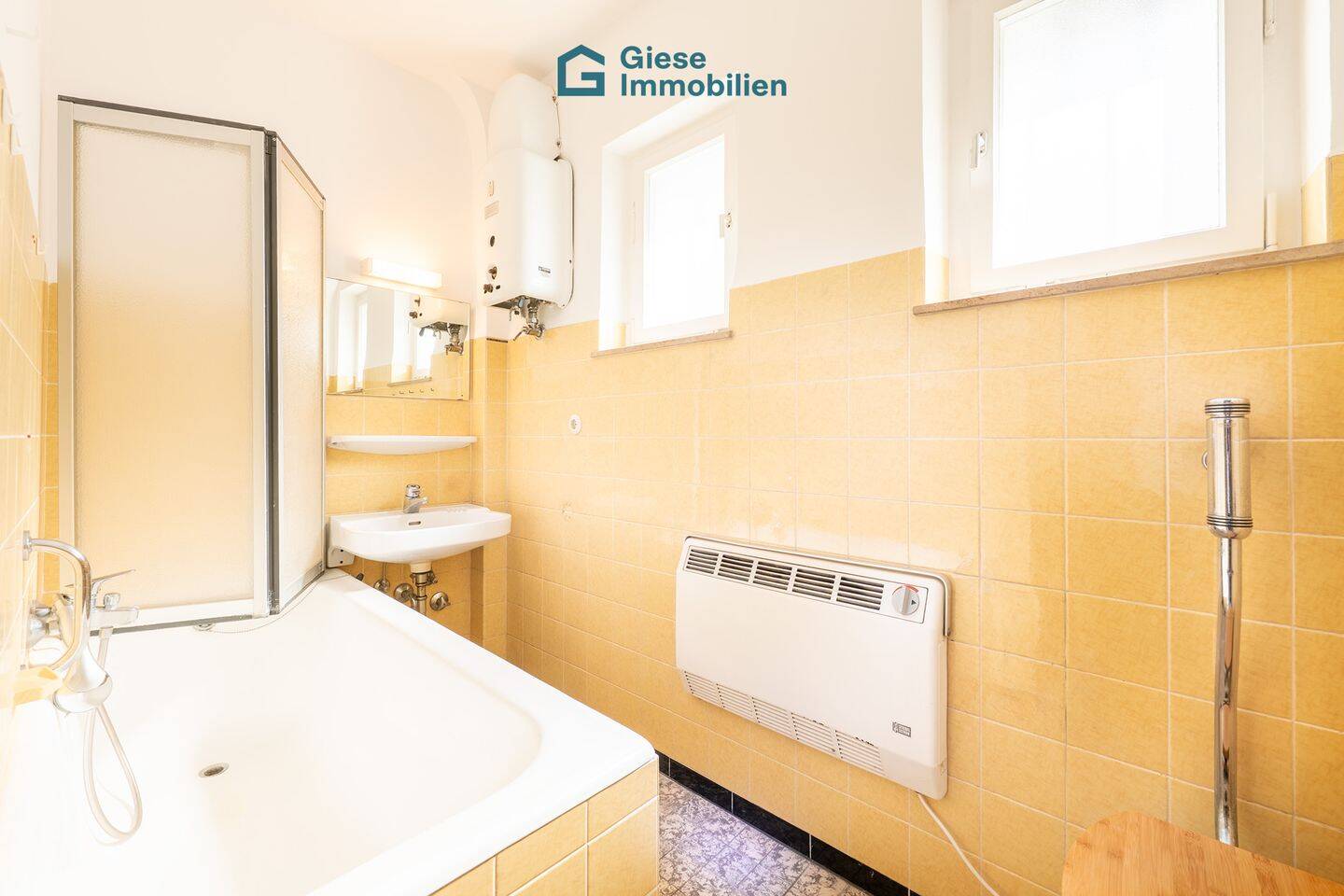 Property thumbnail 12