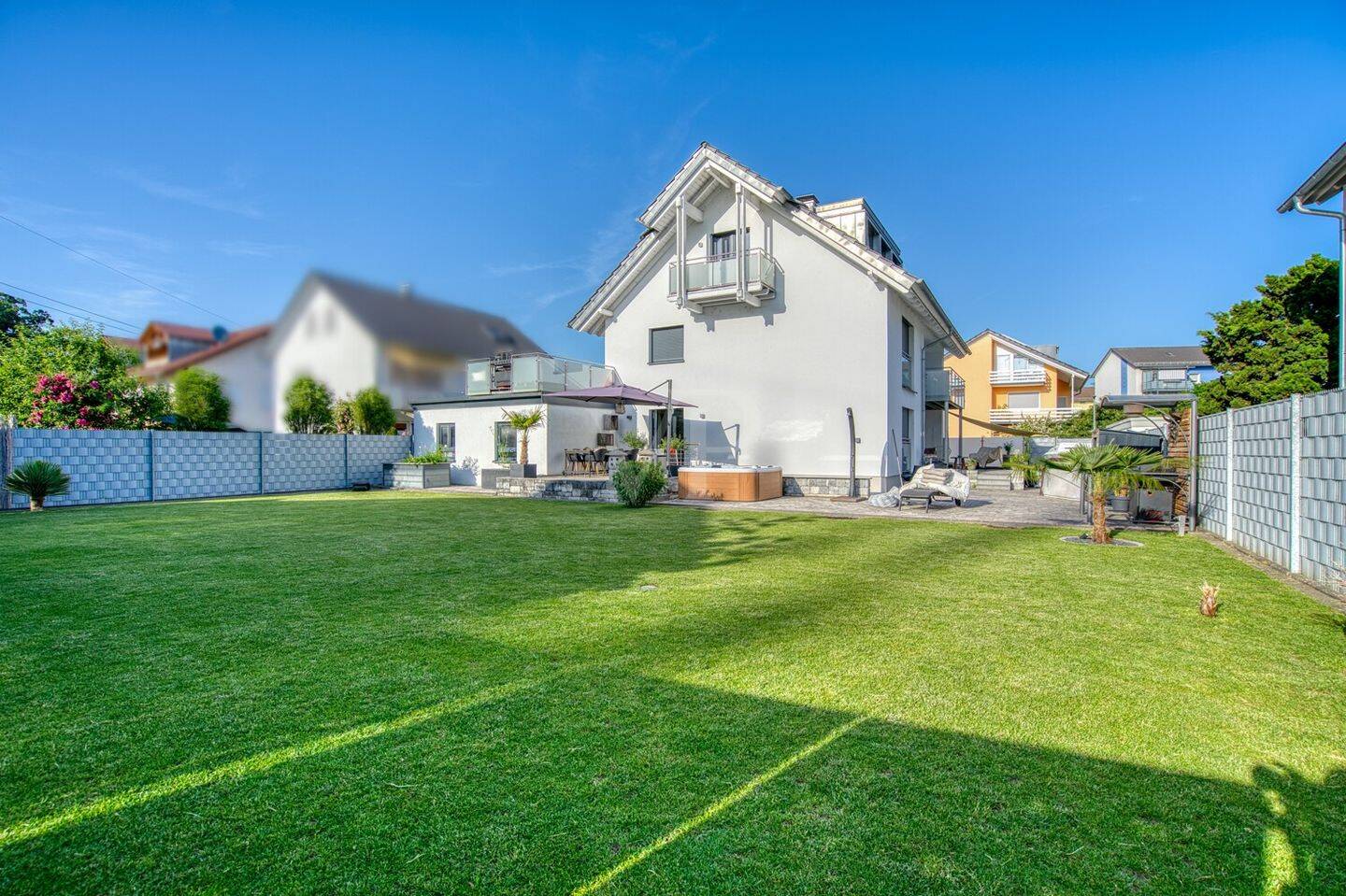Mehrfamilienhaus zum Kauf - Ansicht 2