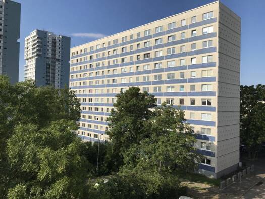 Wohnung zur Miete 430 € 4 Zimmer 68,8 m² 10. Geschoss frei ab 01.10.2026 Unstrutstraße 9 Nördliche Neustadt West 06122