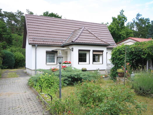 Einfamilienhaus zum Kauf 335.000 € 4 Zimmer 70 m² 3.071 m² Grundstück Königs Wusterhausen / Zernsdorf 15758