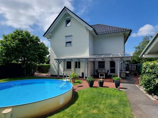 Einfamilienhaus zum Kauf 980.000 € 8 Zimmer 270 m² 833 m² Grundstück Bohnsdorf Treptow-Köpenick 12526