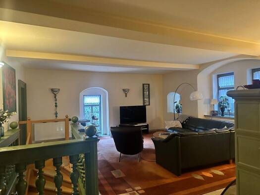 Stadthaus zum Kauf 8 Zimmer 320 m² 1.393 m² Grundstück Mühlhausen Mühlhausen/Thüringen 99974