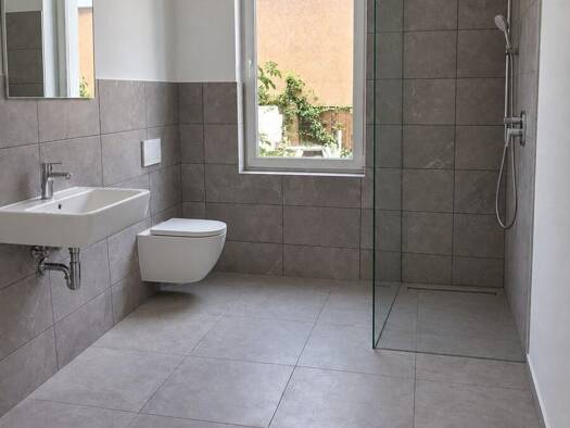 Wohnung zur Miete 890 € 4 Zimmer 100 m² frei ab sofort Schöningen Schöningen 38364
