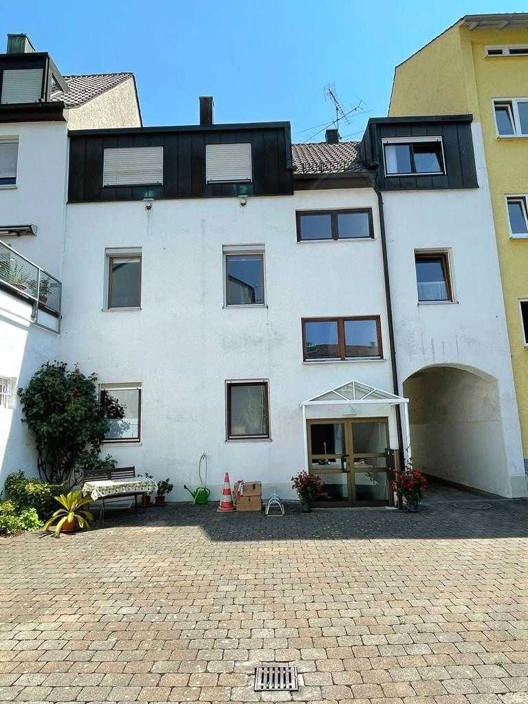 Haus zum Kauf provisionsfrei 451.000 € 11 Zimmer 240 m²<br/>Wohnfläche 310 m²<br/>Grundstück Kasernstr. Stadtmitte Neu-Ulm 89231