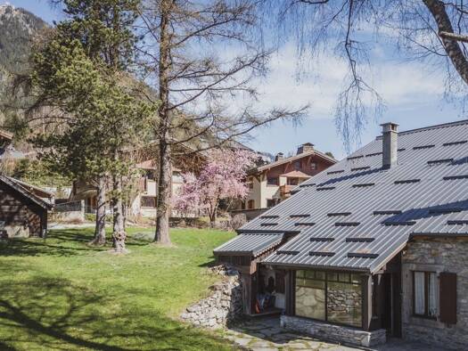 Sonstiges zum Kauf 2.300.000 € 1.190 m² Grundstück Chedde-Les Plagnes Chamonix 74400