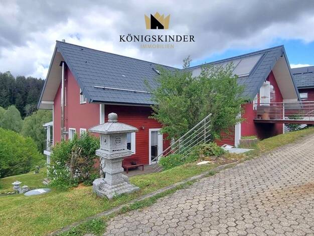 Einfamilienhaus zum Kauf 579.000 € 9 Zimmer 221 m² 980 m² Grundstück Betzweiler Loßburg 72290