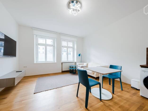 Wohnung zur Miete Wohnen auf Zeit 1.690 € 2 Zimmer 44 m² frei ab 02.09.2026 Ludwigsvorstadt-Isarvorstadt München 80337