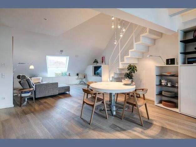 Wohnung zur Miete Wohnen auf Zeit 2.250 € 1,5 Zimmer 60 m² frei ab 01.04.2026 Maxvorstadt München 80335