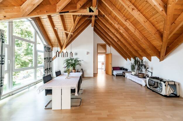 Wohnung zum Kauf 249.000 € 2 Zimmer 80 m² Dachgeschoss Güglingen Güglingen 74363