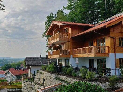 Wohnung zur Miete 1.750 € 3 Zimmer 89,6 m² frei ab 01.03.2026 Miesbach 83714