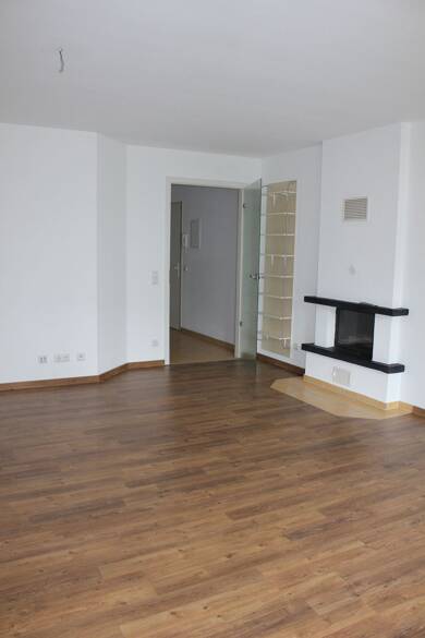 Wohnung zur Miete 950 € 2 Zimmer 68 m² 4 Geschosse frei ab sofort Stielstraße Wiesbaden 65201
