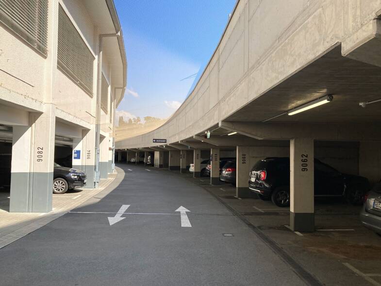 Tiefgaragenstellplatz zur Miete 90 € Regensburger Straße Zerzabelshof Nürnberg 90478