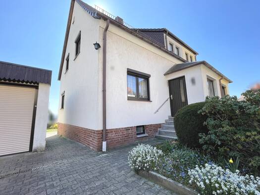 Doppelhaushälfte zum Kauf 149.990 € 4 Zimmer 111 m² 430 m² Grundstück Roßwein 04741