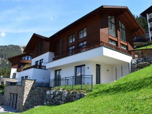 Haus zum Kauf 1.600.000 € 5 Zimmer 463,1 m² 839 m² Grundstück Bad Gastein 5640