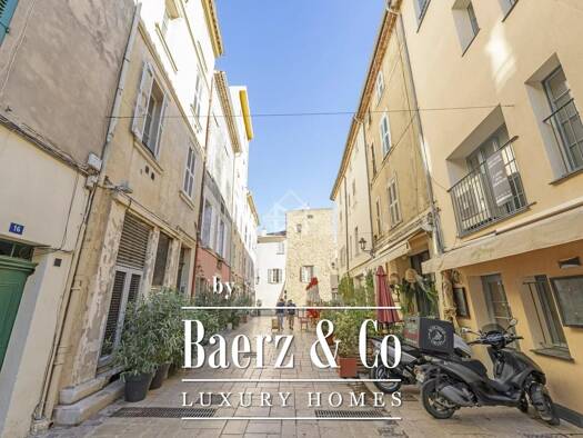 Studio zum Kauf 1.685.000 € 5 Zimmer 132 m² 3. Geschoss Zone Ouest Urbaine saint-tropez 83990