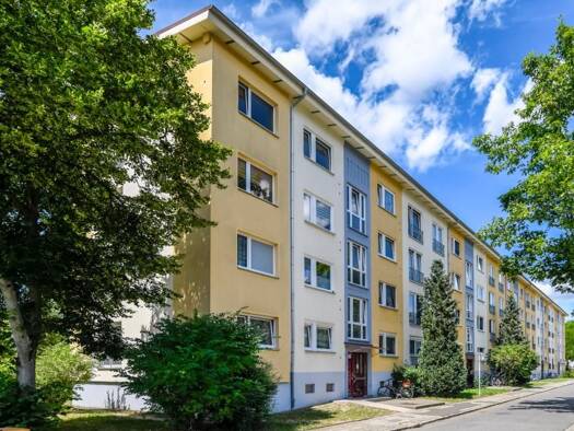 Wohnung zur Miete 363 € 4 Zimmer 69,9 m² 1. Geschoss frei ab 01.09.2026 Johann-Sebastian-Bach-Straße 7 Hoyerswerda Hoyerswerda 02977