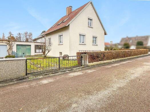 Einfamilienhaus zum Kauf 160.000 € 4 Zimmer 81,4 m² 602 m² Grundstück Mönchsroth 91614